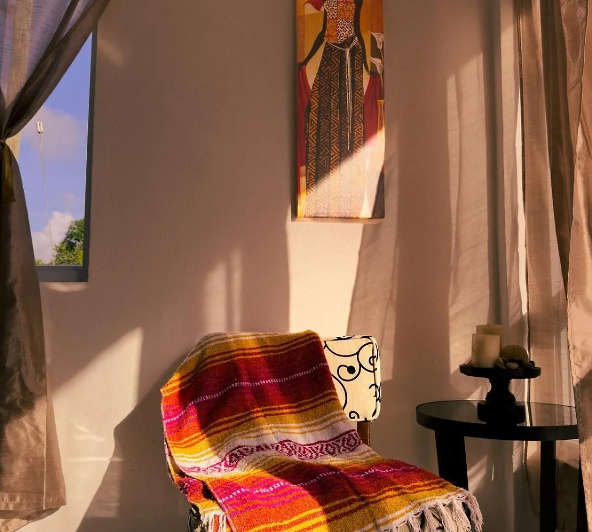 The Local Experience - Kalbas Suite Choiseul